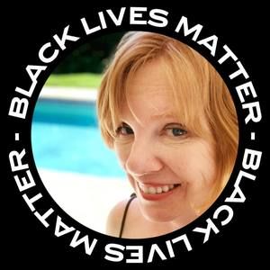 Meet your Posher, Suzanne